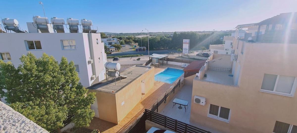 Stay Sunshine Apartment Paralimni Exterior photo